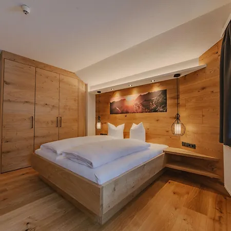 Hotel Zillertalerhof 4*
