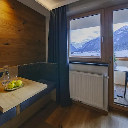 Zillertalerhof Hotel 4*